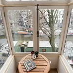 阿姆斯特丹住宿加早餐旅馆 招待所 3*