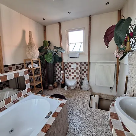 Bed & Breakfast A 2*