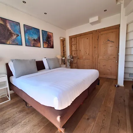 Bed & Breakfast A Amsterdam