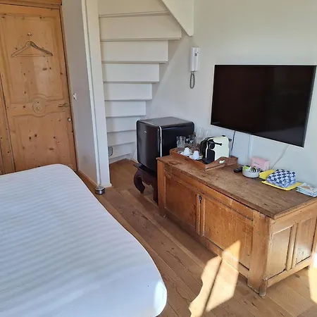 Bed & Breakfast A 2*
