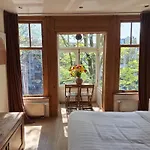 A ゲストハウス 3*